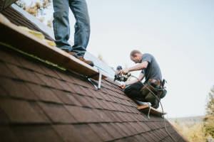 Local Roofers in N Falmouth, MA